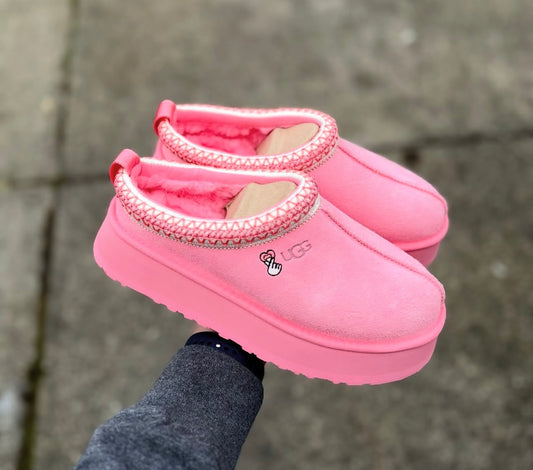 UGG Luxe Cozy Platform Slides